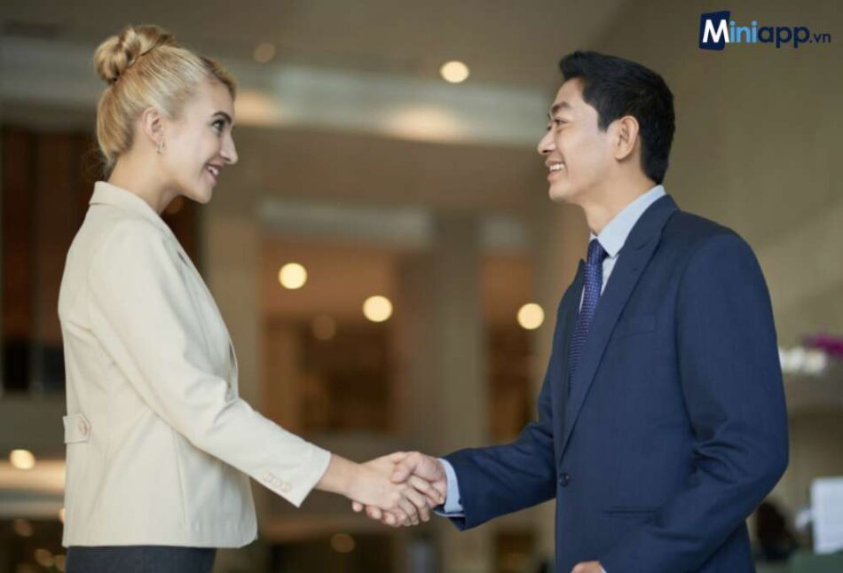 văn hóa ứng xử với khách hàng